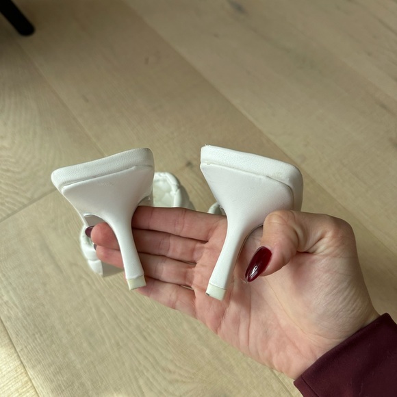 White heeled mules - Picture 6 of 7